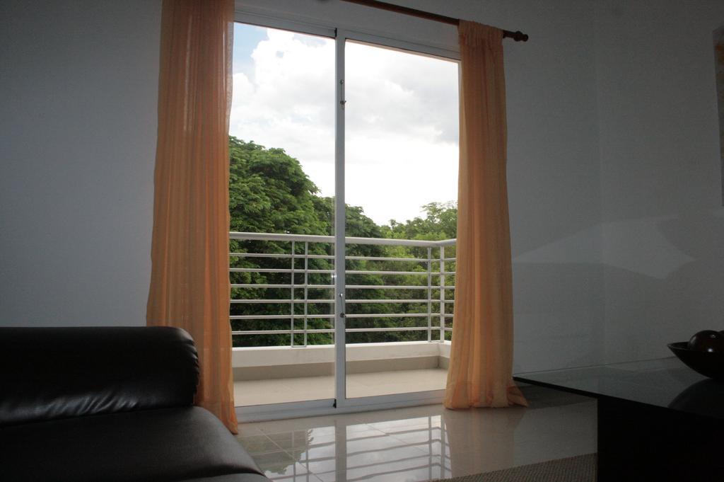 Residencial Vista Del Bosque Apartment ซานติอาโก เด ลอสกาบาเญโรส ภายนอก รูปภาพ